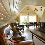 Inviting In The Woods In Ovifat Dağ evi *