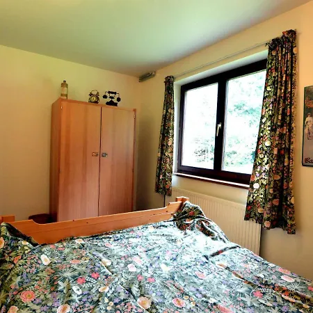 Inviting In The Woods In Ovifat Chalé Waimes